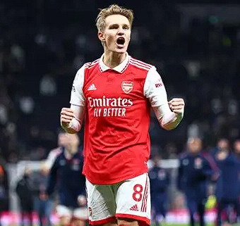 厄德高回顾：赛场佳绩、球员回归与社区贡献